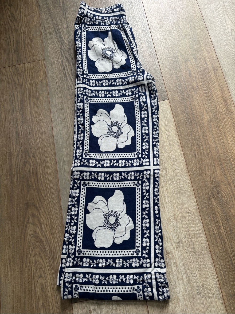 Draper James Navy and White Floral Panel Curtain